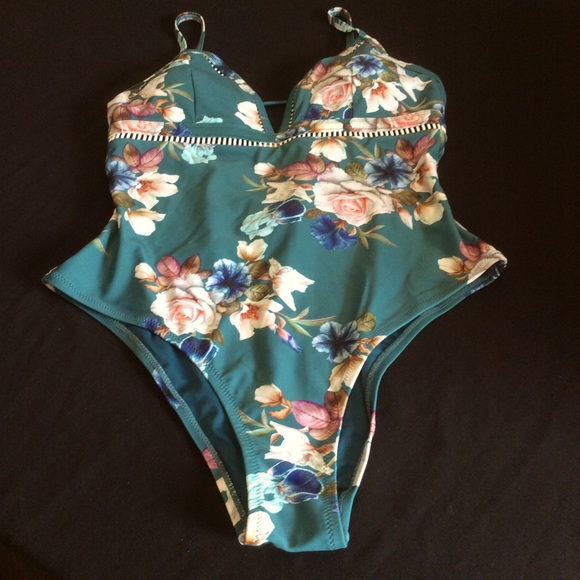 Cupshe Other - NWT Cupshe, One-Piece Swimsuit, Sz L